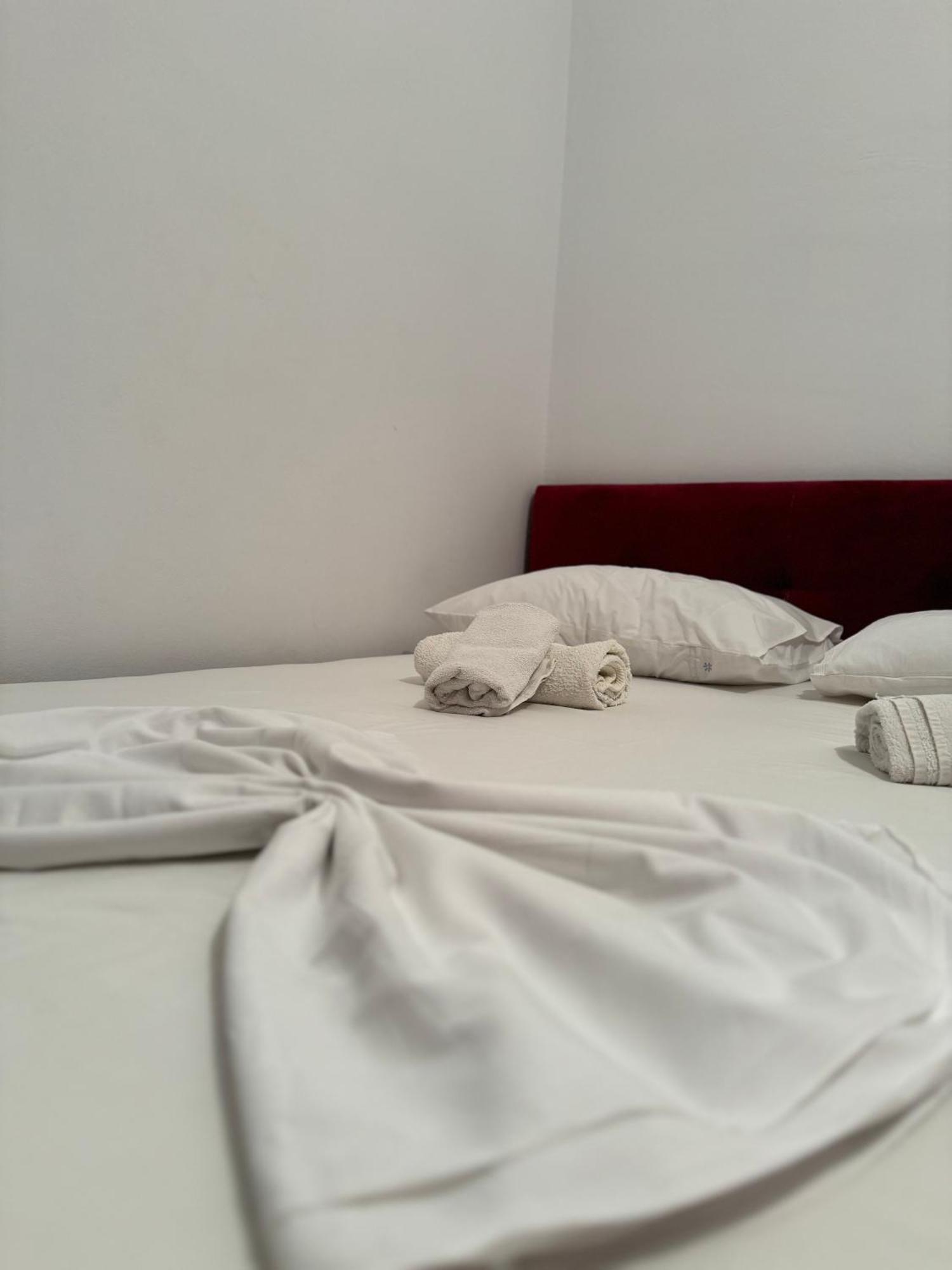 Melita Apartments Ksamil Extérieur photo